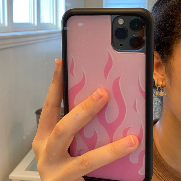 Iphone 11 pro max pink flames wildflower case. - Picture 2 of 2